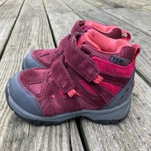 LL Bean Toddlers Trail Model Hiking Boots 9T Black Cherry Color